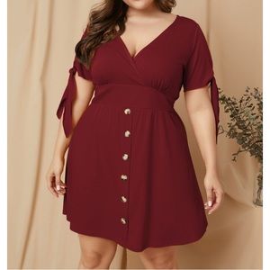Plus Size Belt Design V-neck Short Sleeves Dress